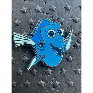 2025 WDW Disney World Blue Color Story Finding Nemo Dory Hidden Mickey Pin